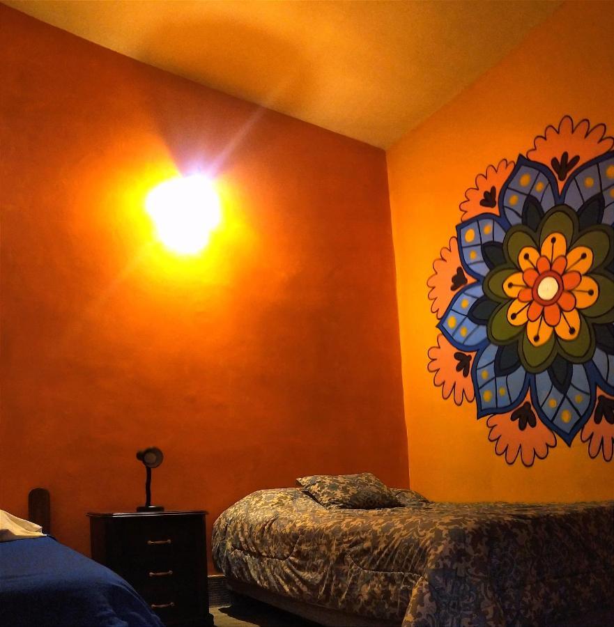 Hostal Cafe Tiana Латакунга Номер фото