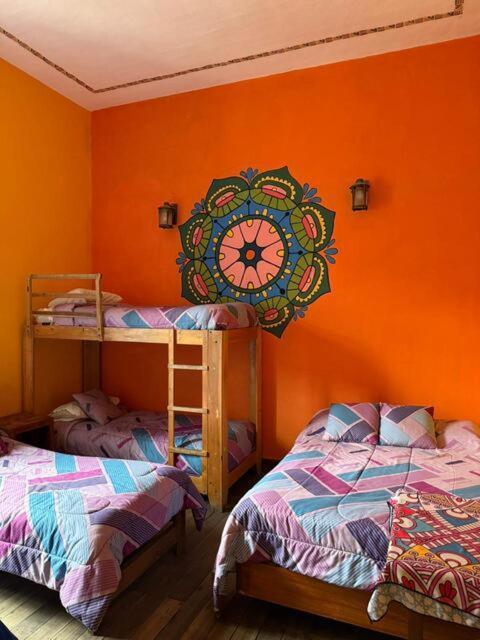 Hostal Cafe Tiana Латакунга Экстерьер фото