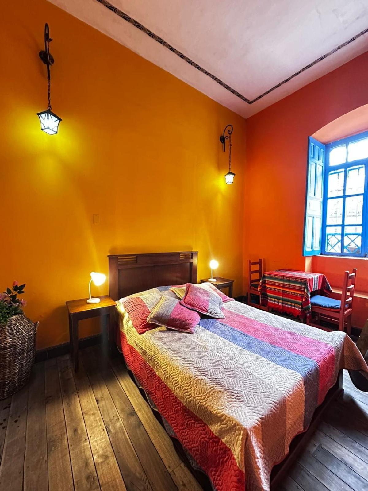 Hostal Cafe Tiana Латакунга Экстерьер фото